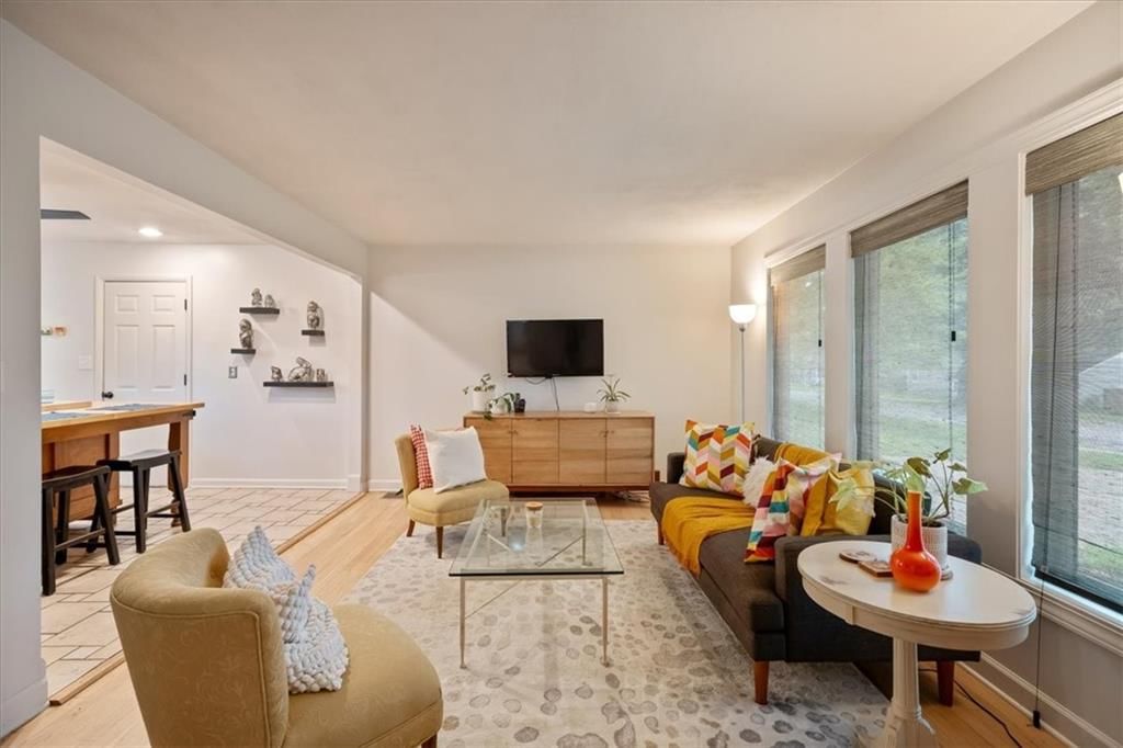5136 Reeds Road — photo 4