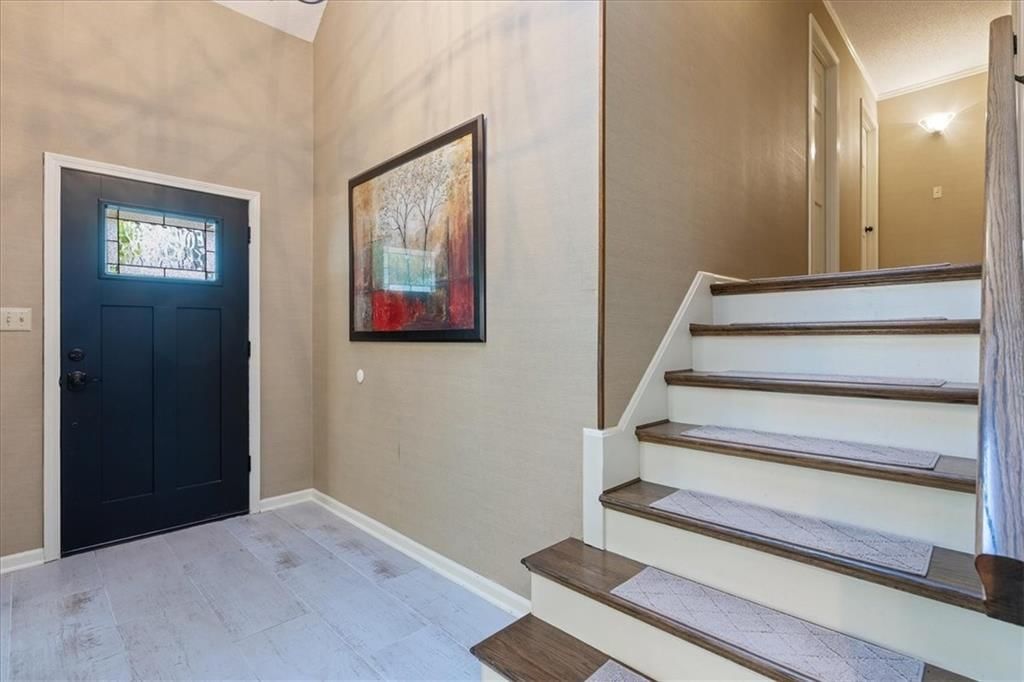 804 Tam O Shanter Drive — photo 4
