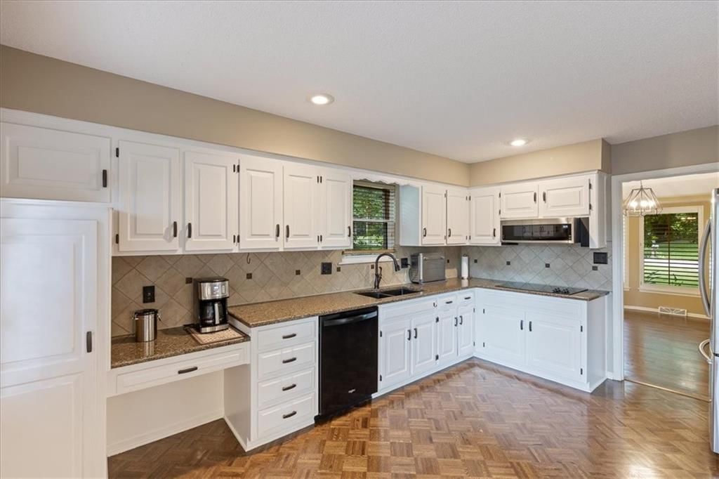 804 Tam O Shanter Drive — photo 13