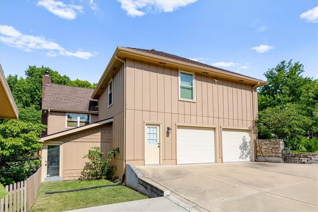 804 Tam O Shanter Drive — photo 37