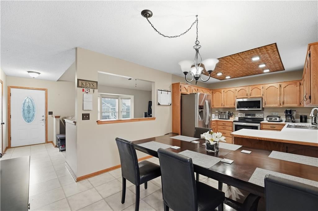 2136 SW Sterling Drive — photo 11