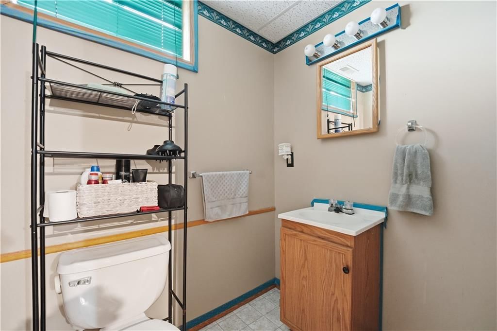 2136 SW Sterling Drive — photo 23