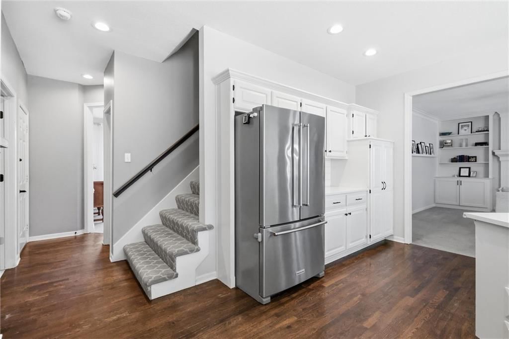 5308 W 140th Street — photo 16