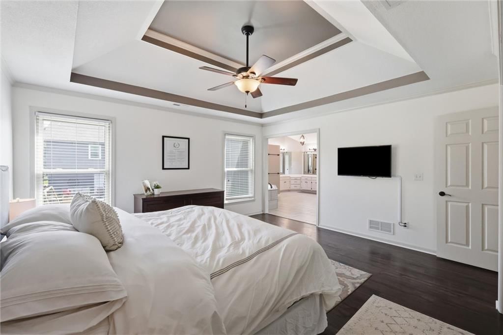 5308 W 140th Street — photo 25