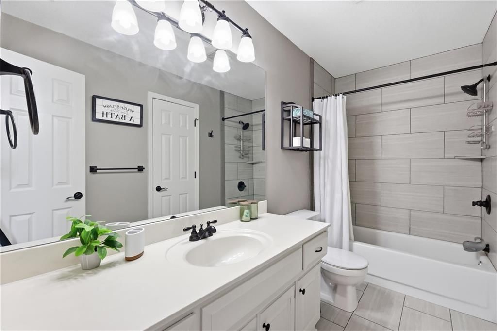 5308 W 140th Street — photo 33