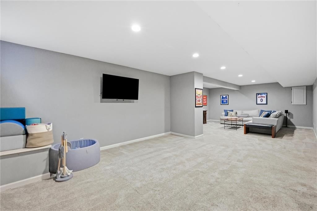 5308 W 140th Street — photo 37