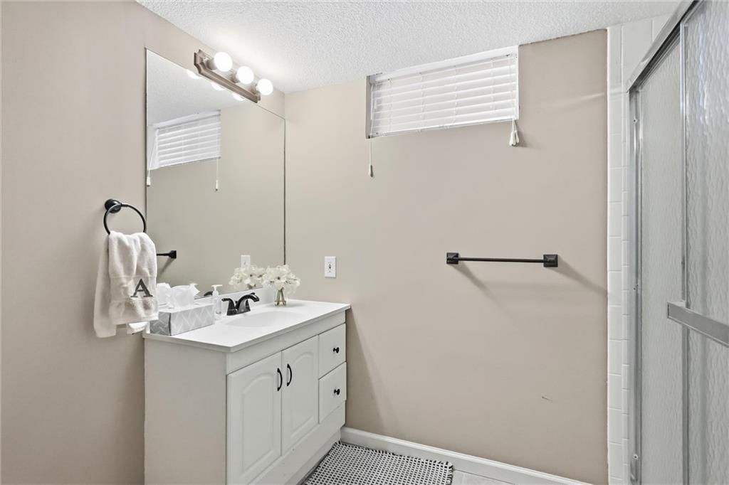5308 W 140th Street — photo 39