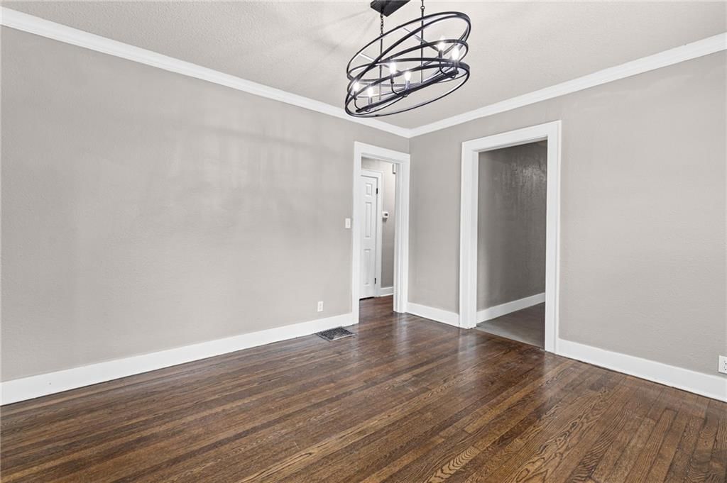 5247 Olive Street — photo 23