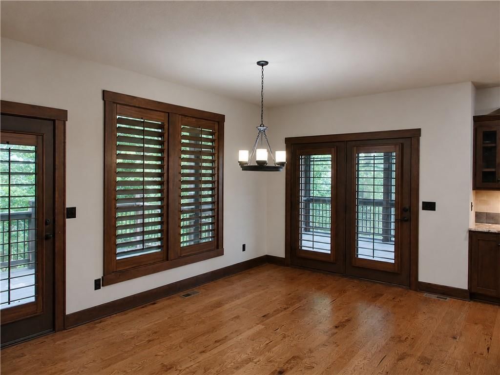 20924 W 68th Street — photo 10