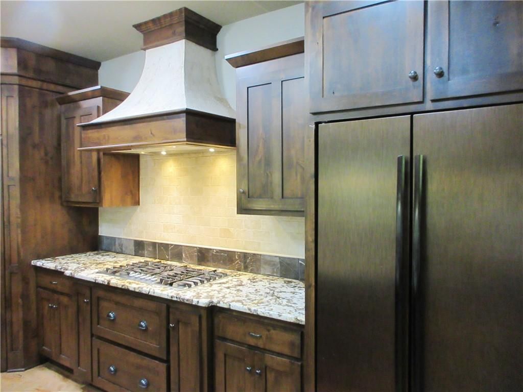 20924 W 68th Street — photo 14