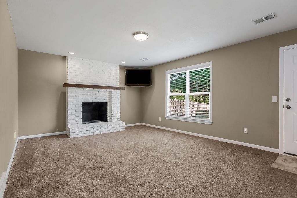 1333 E 153rd Street — photo 22