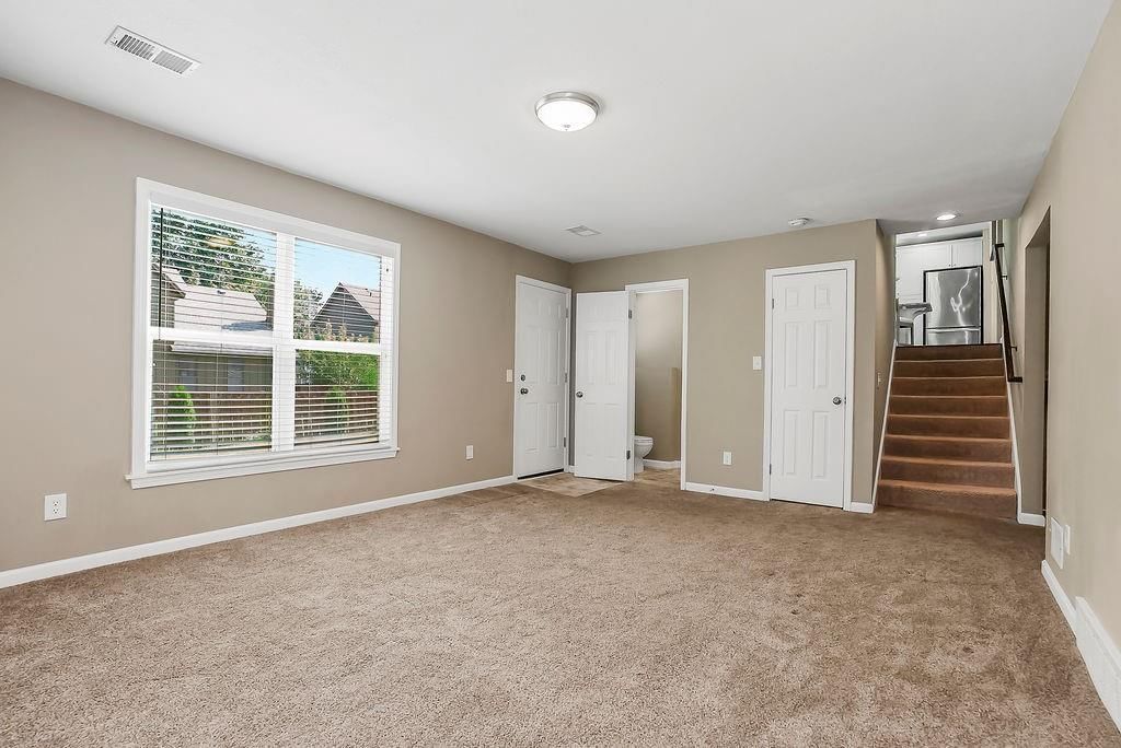 1333 E 153rd Street — photo 23