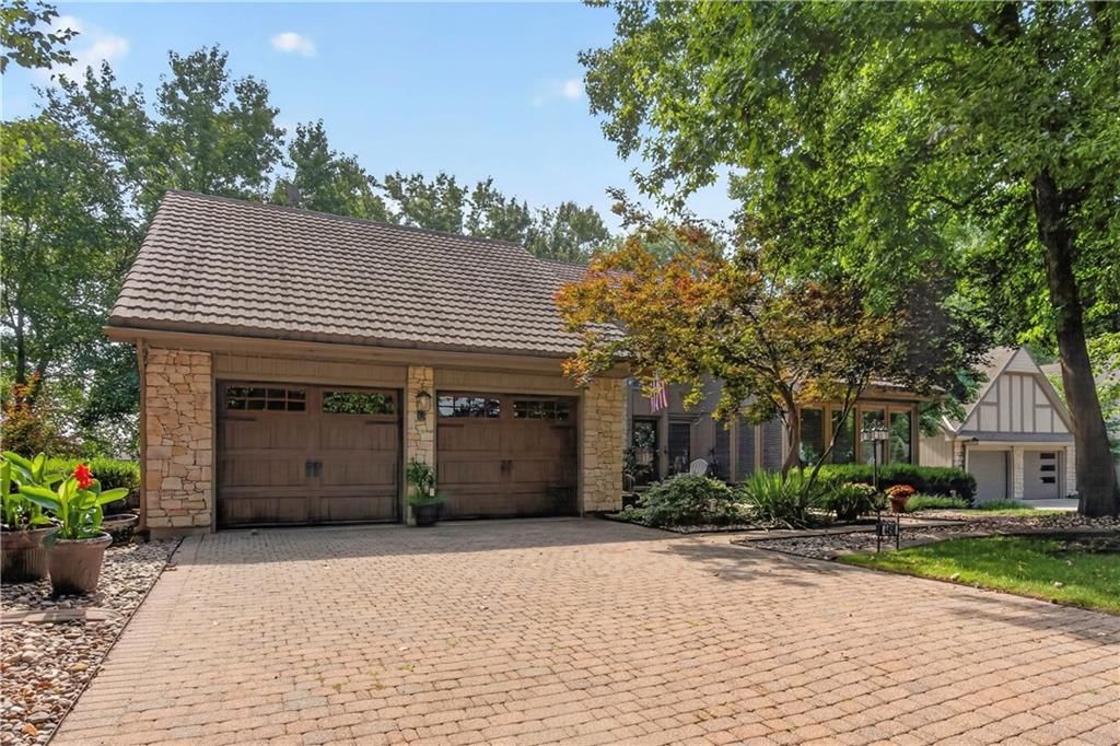 4498 SW Bowsprit Drive — photo 2