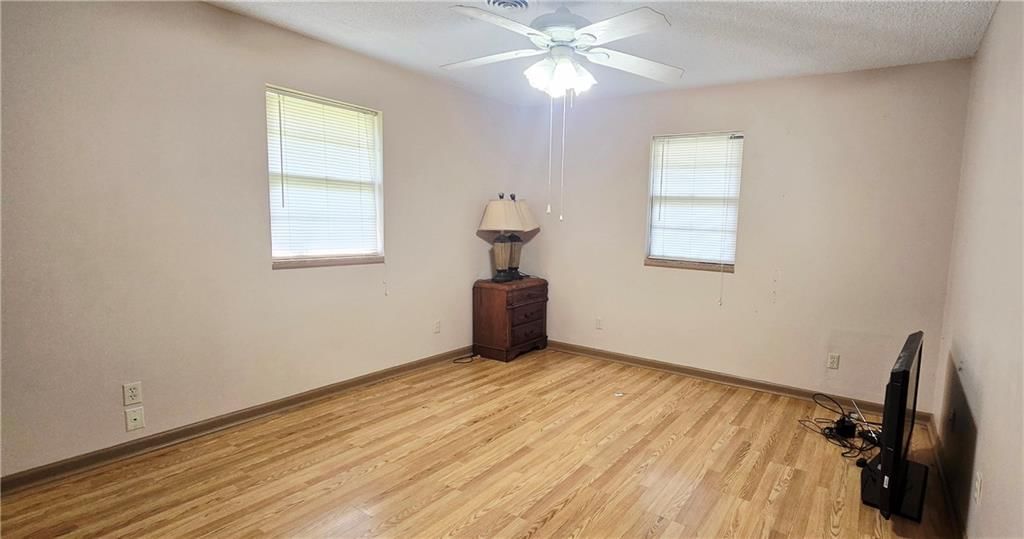 413 S Dittman Street — photo 14