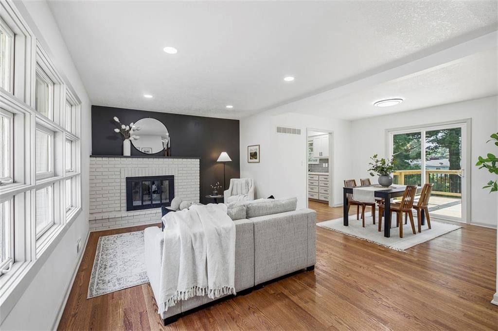 1203 NE 64th Terrace — photo 4