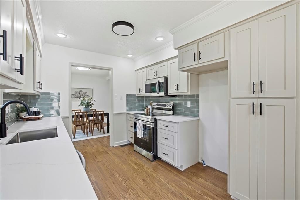 1203 NE 64th Terrace — photo 12