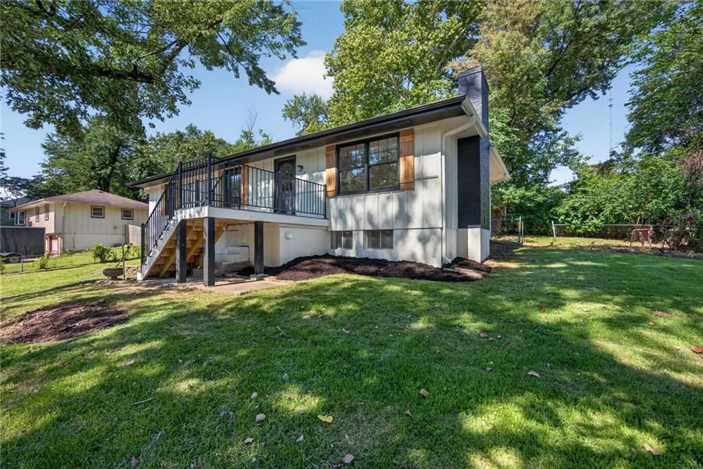 5704 Ewing Avenue — photo 4