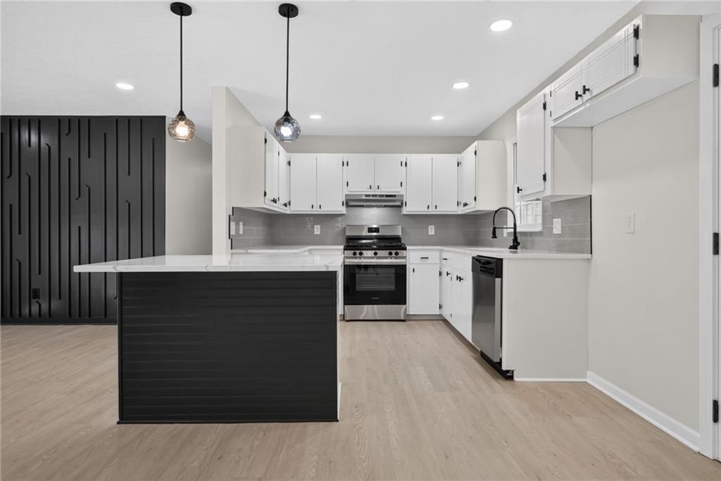 5704 Ewing Avenue — photo 11