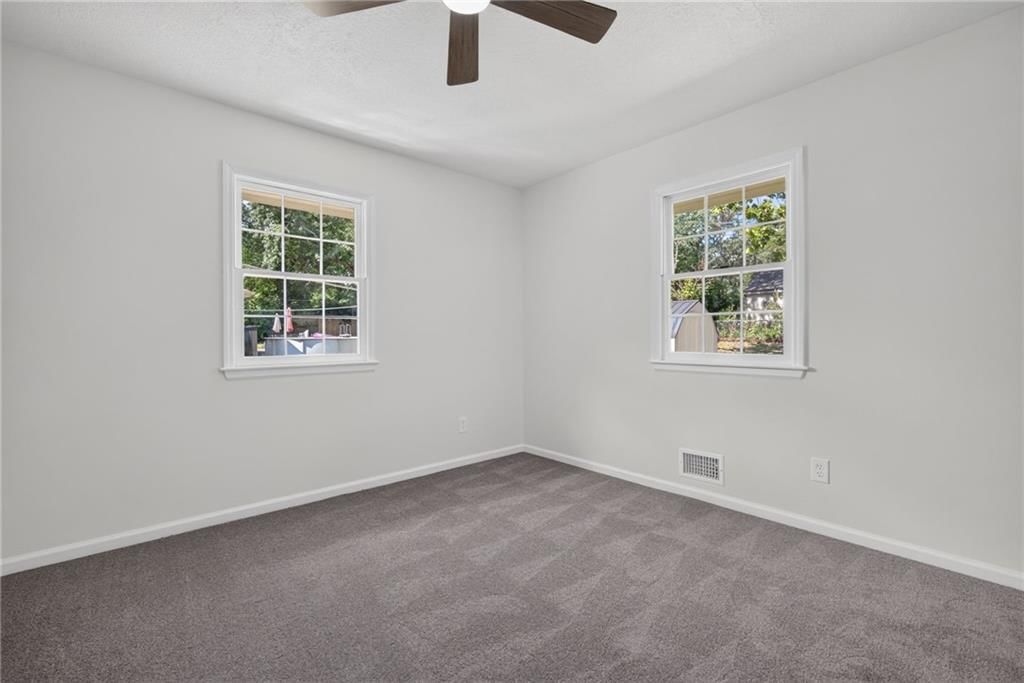 5704 Ewing Avenue — photo 20