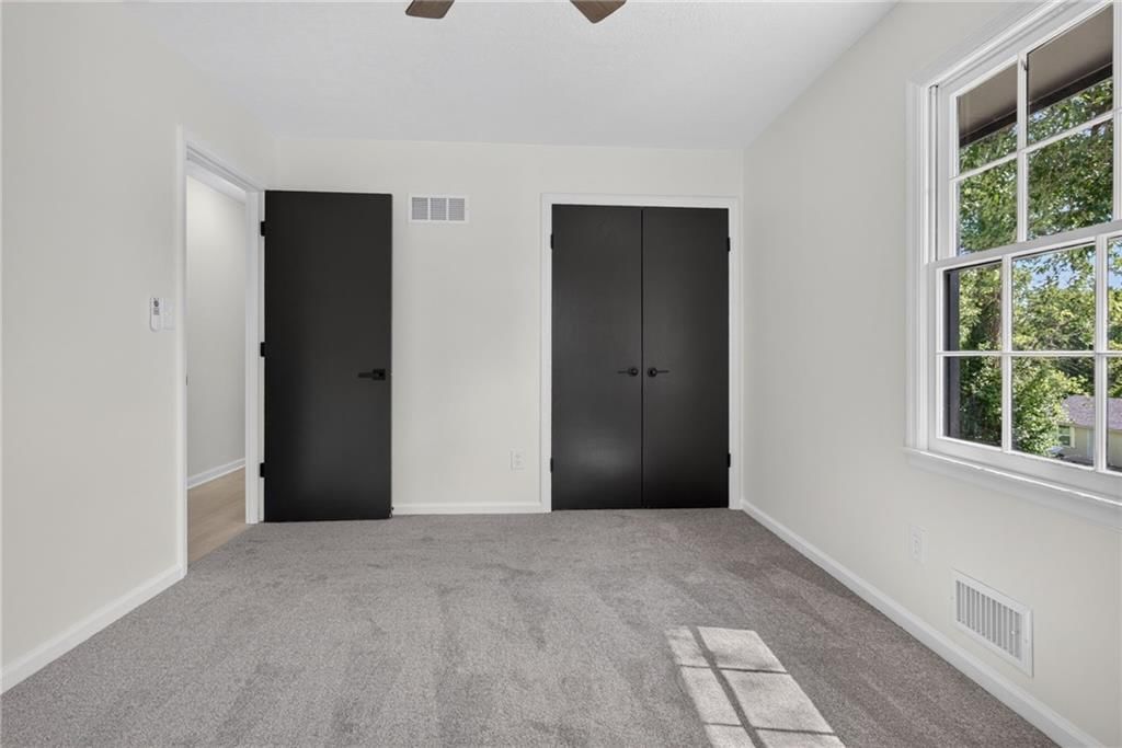 5704 Ewing Avenue — photo 24