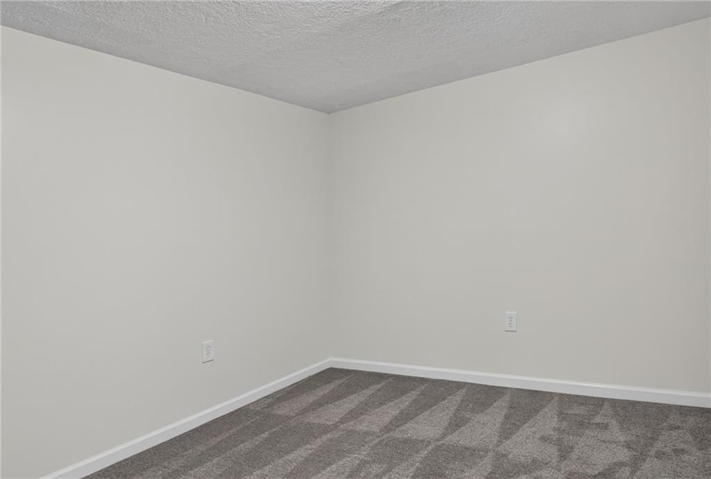 5704 Ewing Avenue — photo 30