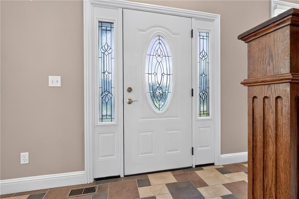 1210 Cedar Crest Circle — photo 5