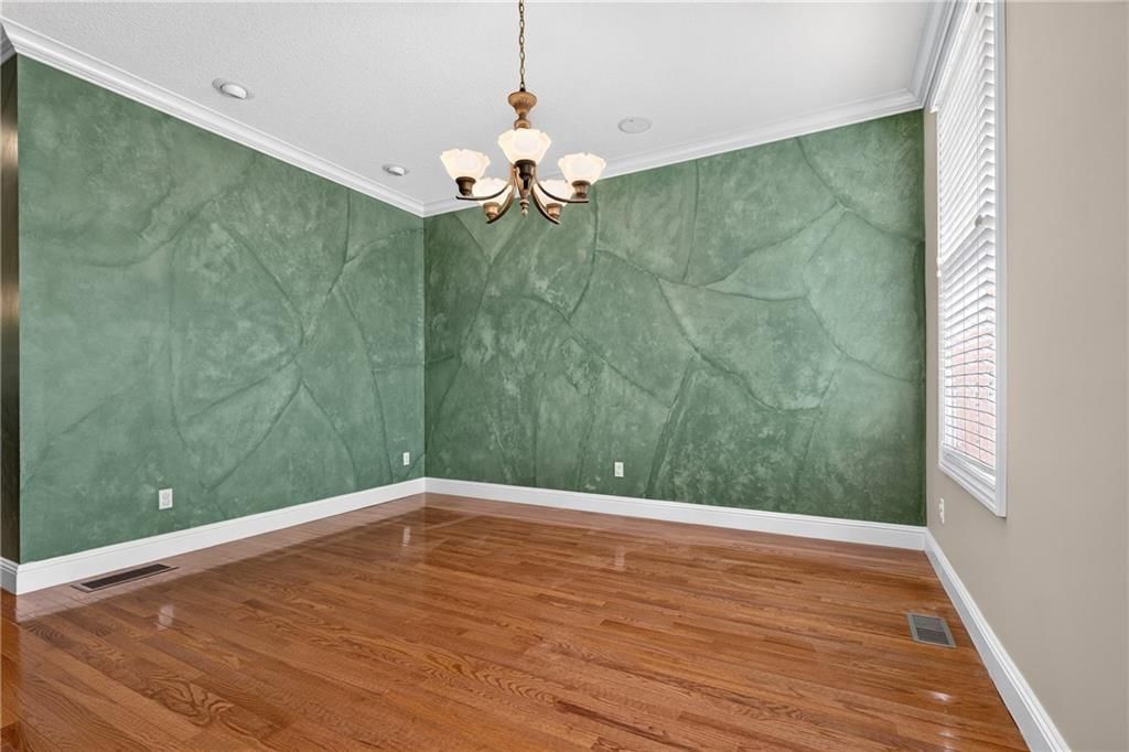 1210 Cedar Crest Circle — photo 7