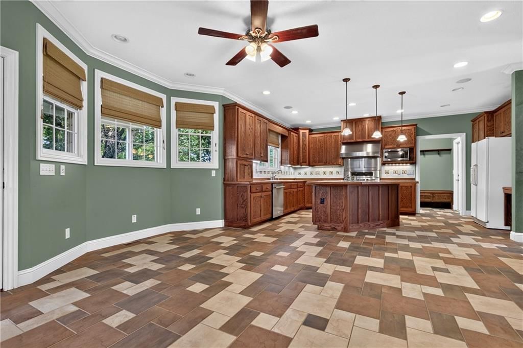 1210 Cedar Crest Circle — photo 15