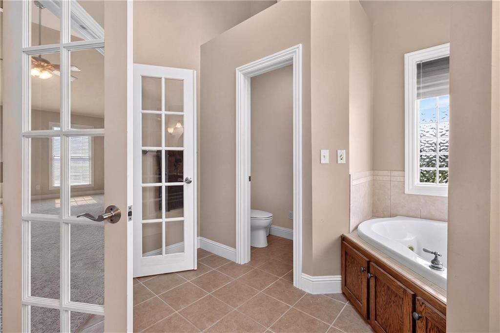 1210 Cedar Crest Circle — photo 34