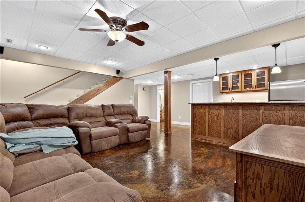 1210 Cedar Crest Circle — photo 52