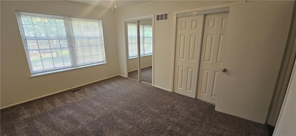 610 NE Lynn Street — photo 10