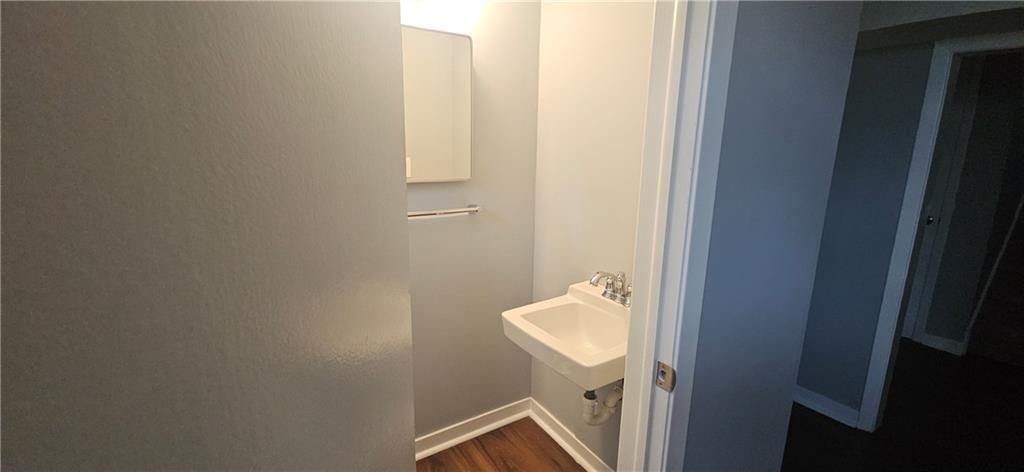 610 NE Lynn Street — photo 34