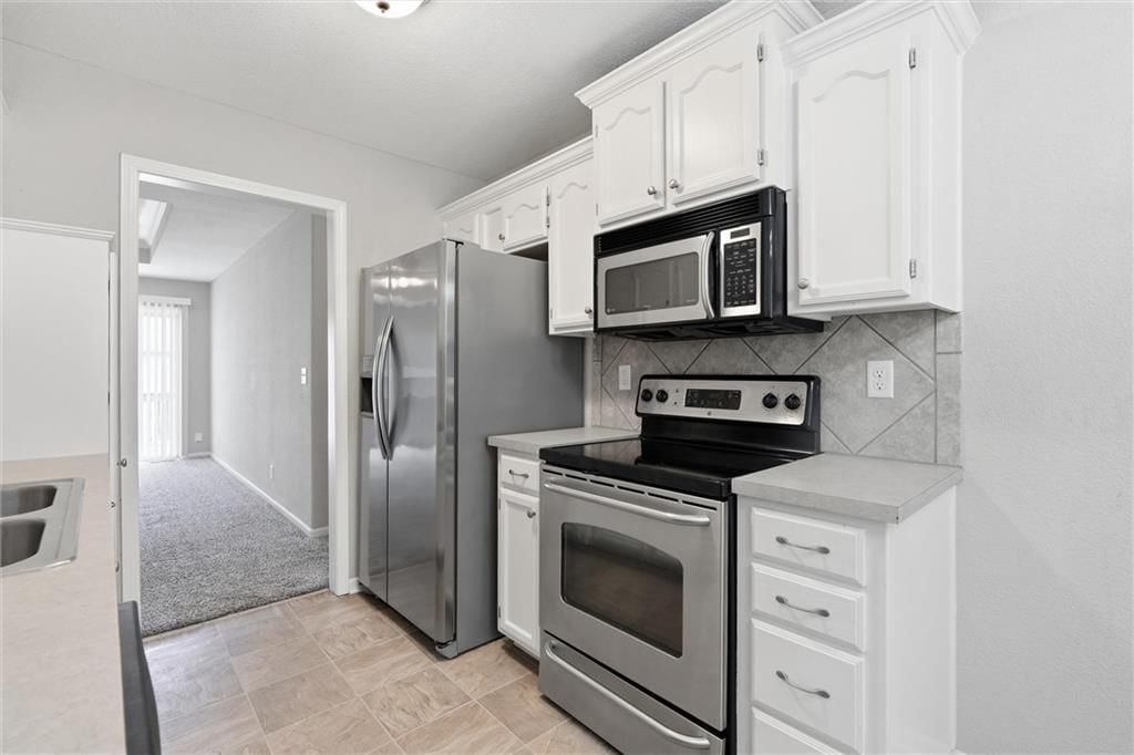 1306 Ashley Drive — photo 9