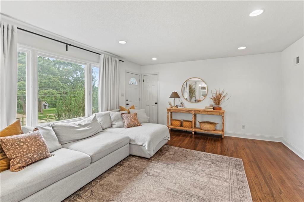 14224 W 67th st Street — photo 5