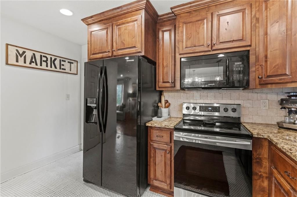 14224 W 67th st Street — photo 11
