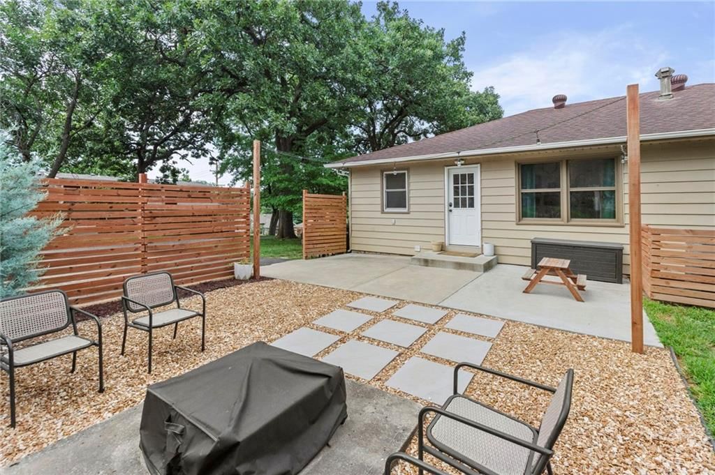 14224 W 67th st Street — photo 27