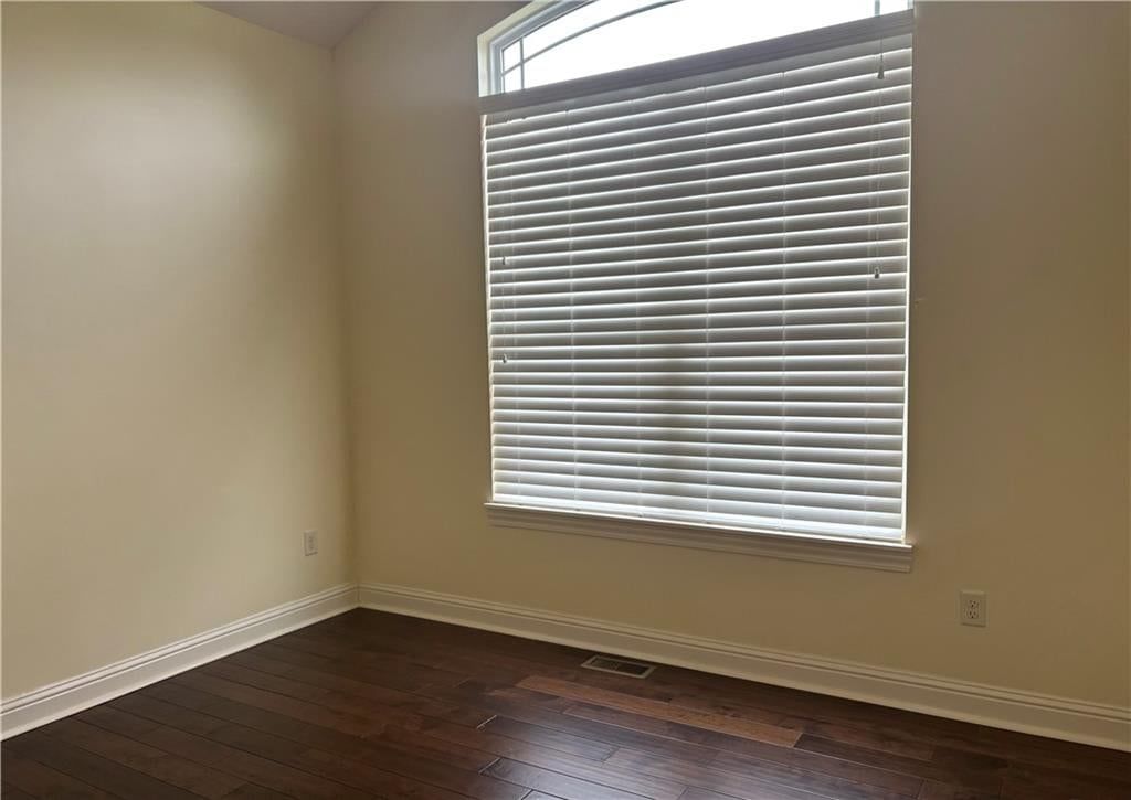 848 N Alder Street — photo 22