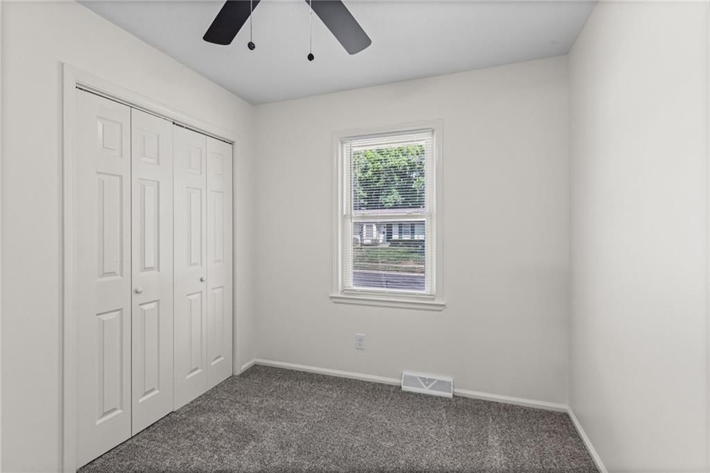 11810 Smalley Avenue — photo 15