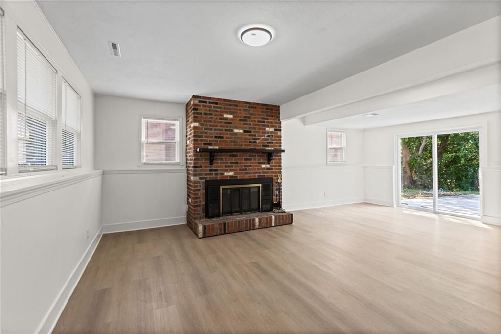 11810 Smalley Avenue — photo 23