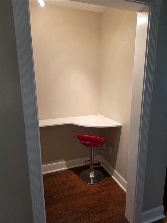 11628 TOMAHAWK CREEK Parkway — photo 17