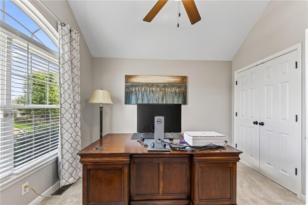 1126 N Glenview Avenue — photo 24
