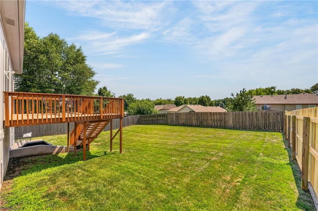 1126 N Glenview Avenue — photo 39