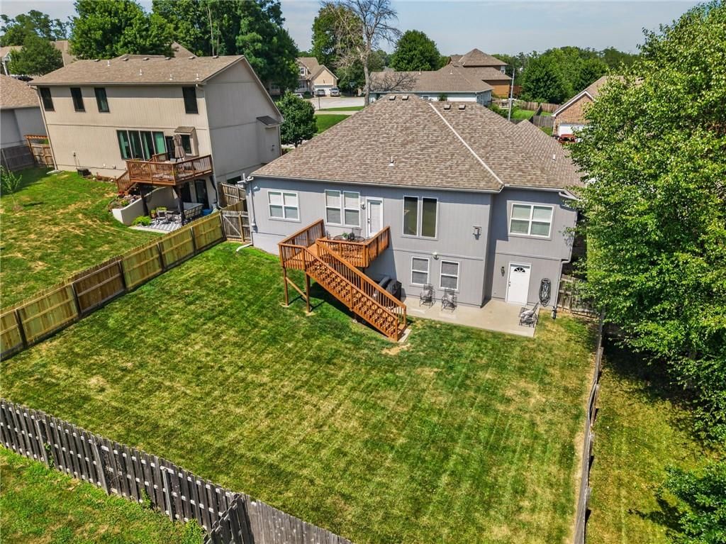1126 N Glenview Avenue — photo 43