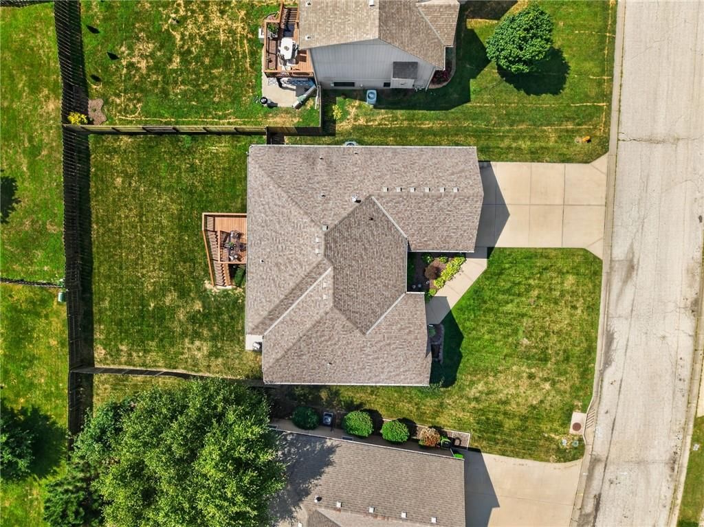 1126 N Glenview Avenue — photo 46