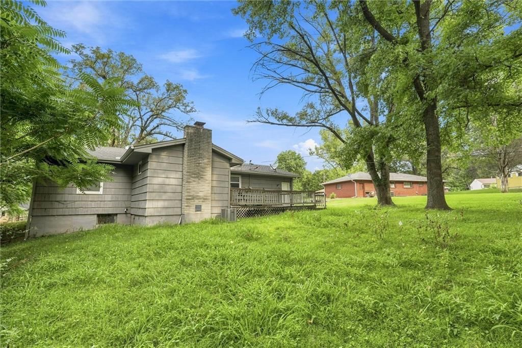 6537 Sears Drive — photo 28
