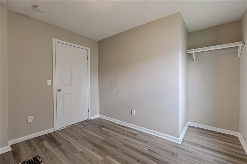 2130 N 32nd Street — photo 15