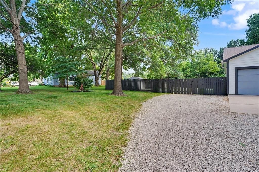 321 Dearborn Street — photo 43