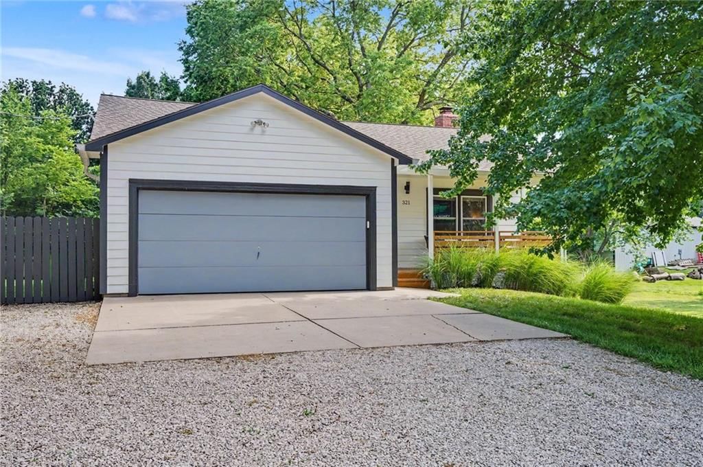 321 Dearborn Street — photo 44