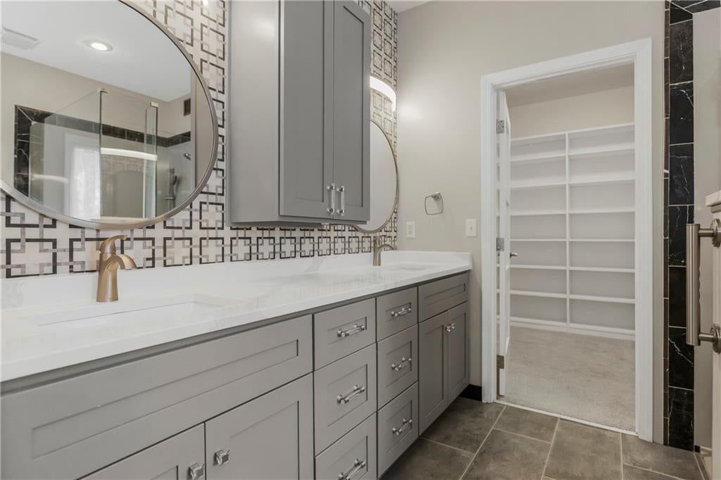 808 SW Springwater Lane — photo 38