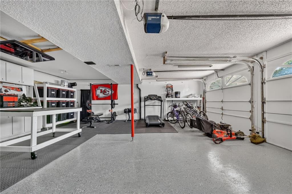 503 NEWPORT Drive — photo 35